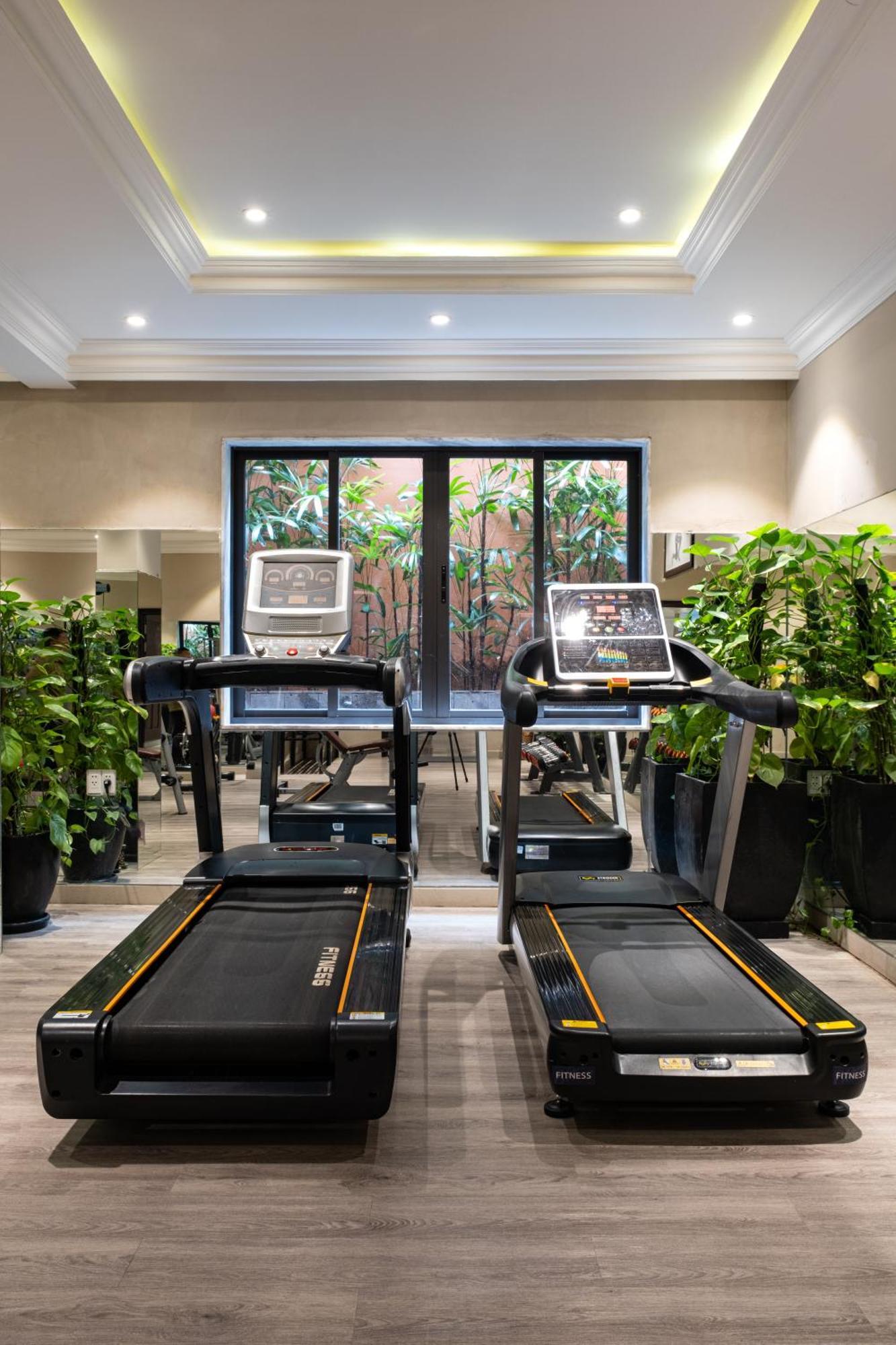 Allegro Hoi An . A Little Luxury Hotel & Spa Exterior foto The gym at the Mandarin Oriental, Paris